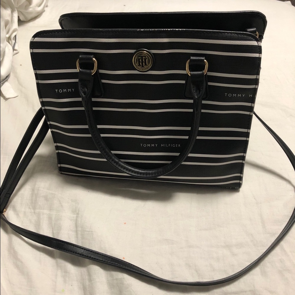Tommy purse